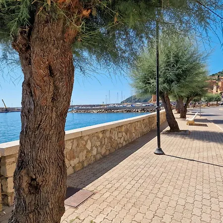 Loft Stefan Lägenhet *